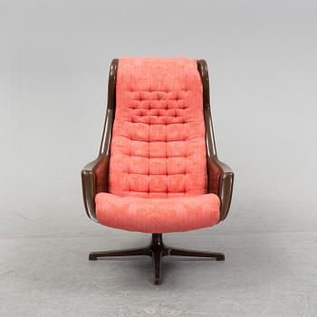 A 'Form 8' /'Galaxy' armchair by Alf Svensson and Yngvar Sandström, DUX, 1970's.
