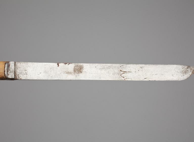 CHOPSTICKS samt KNIV, bland annat ben, sannolikt Kina, 1900-tal.