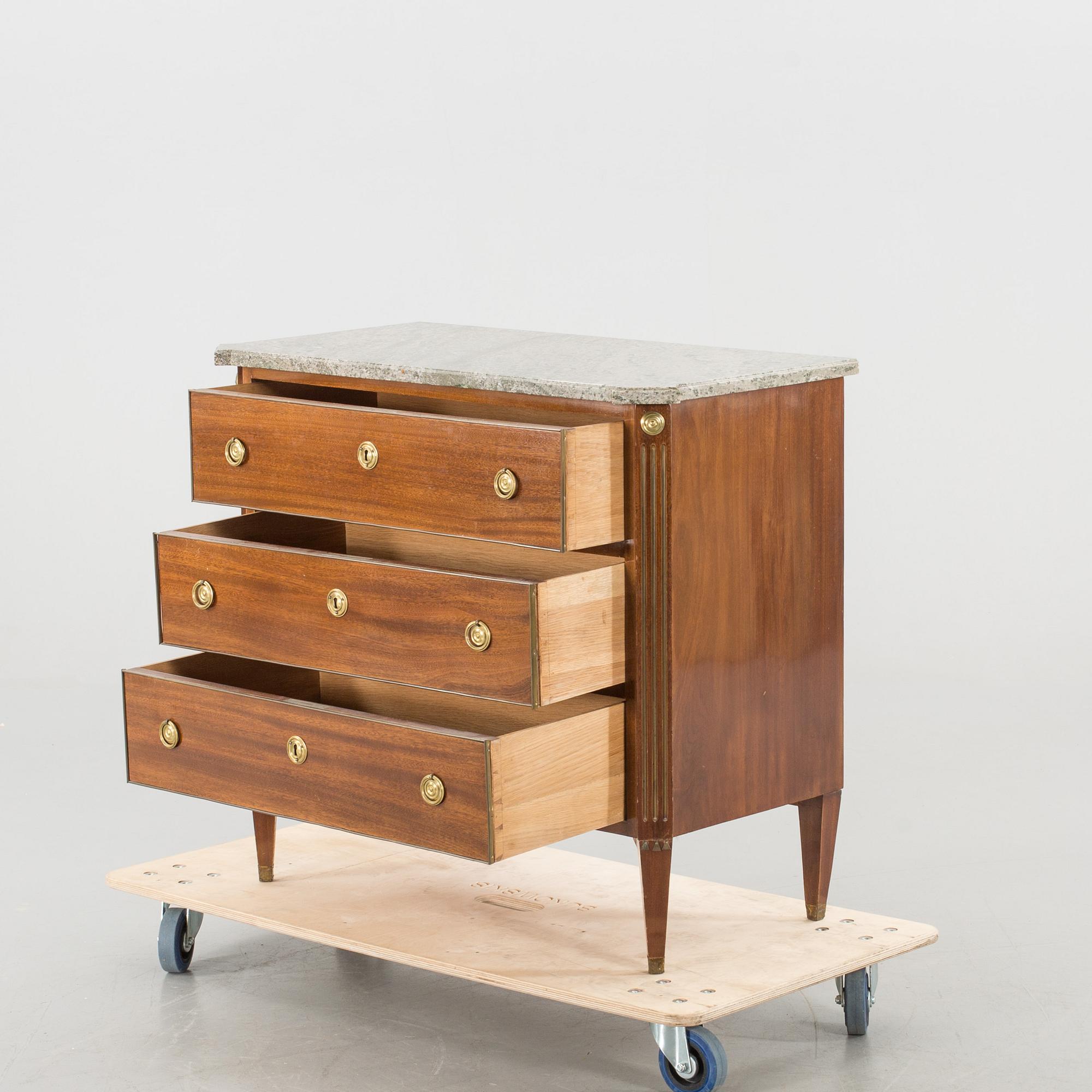 A Gustavian-style bureau, first half of the 20th century.