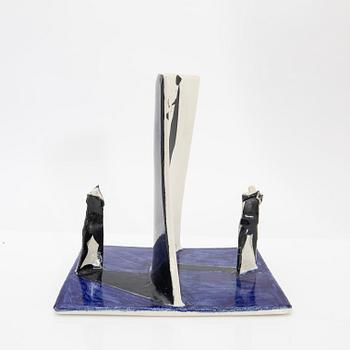 Timo Sarvimäki, Skulptur, "Skugglek", Rörstrand, 1970-tal.