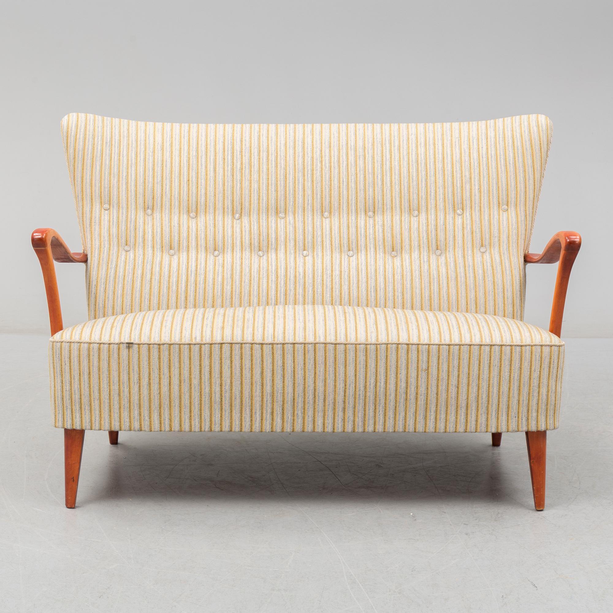SOFFA SAMT FÅTÖLJER, ett par, 1940-/50-tal.