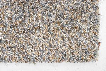 Gunilla Lagerhem Ullberg, matta, "Tekla 211", Kasthall, ca  385 x 300 cm.