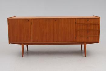 SIDEBOARD, 1900-talets andra hälft.