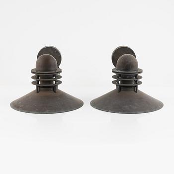 Alfred Homann & Ole Kjear, vägglampor, ett par, "Nyhavn", Louis Poulsen, Danmark.