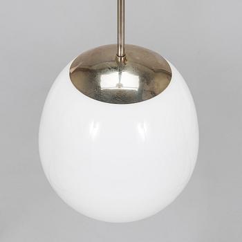 Paavo Tynell, a 1950 pendant light for Taito.