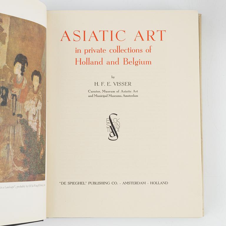 Six book about Chinese porcelain and art.