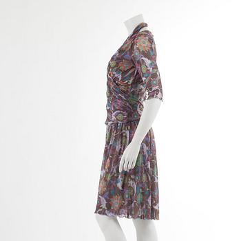 DIANE VON FURSTENBERG, klänning med överliggande top (storlek L), amerikansk storlek 10.