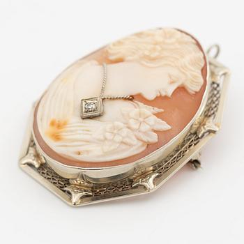 Brooch/pendant, 14K white gold and pendant in 18K gold, both with shell cameos, one with a small diamond.