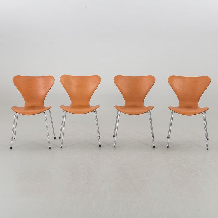 ARNE JACOBSEN, 6 st "SJUAN" för Fritz Hansen.