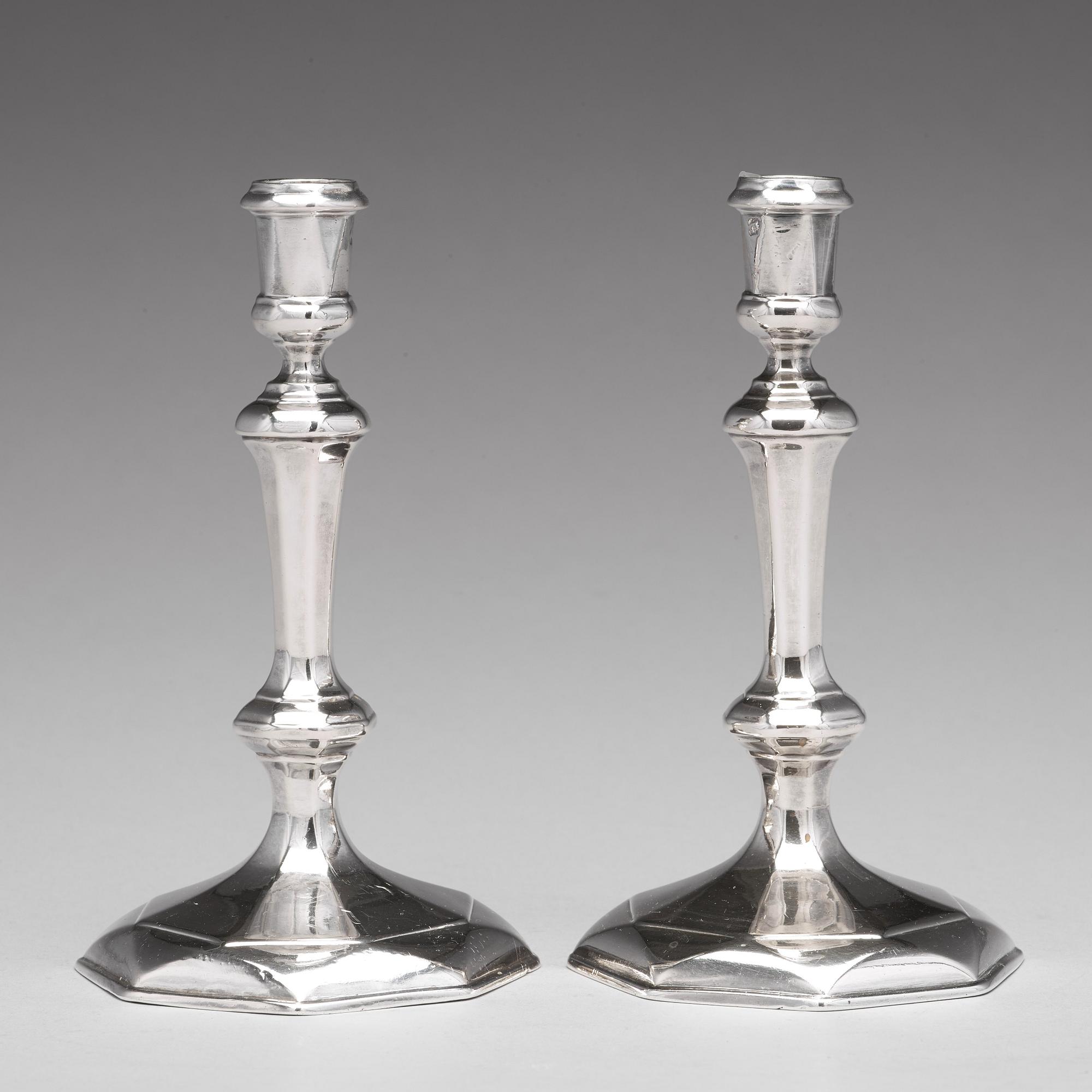 Thomas Merry I, ljusstakar, ett par, silver, London 1712.