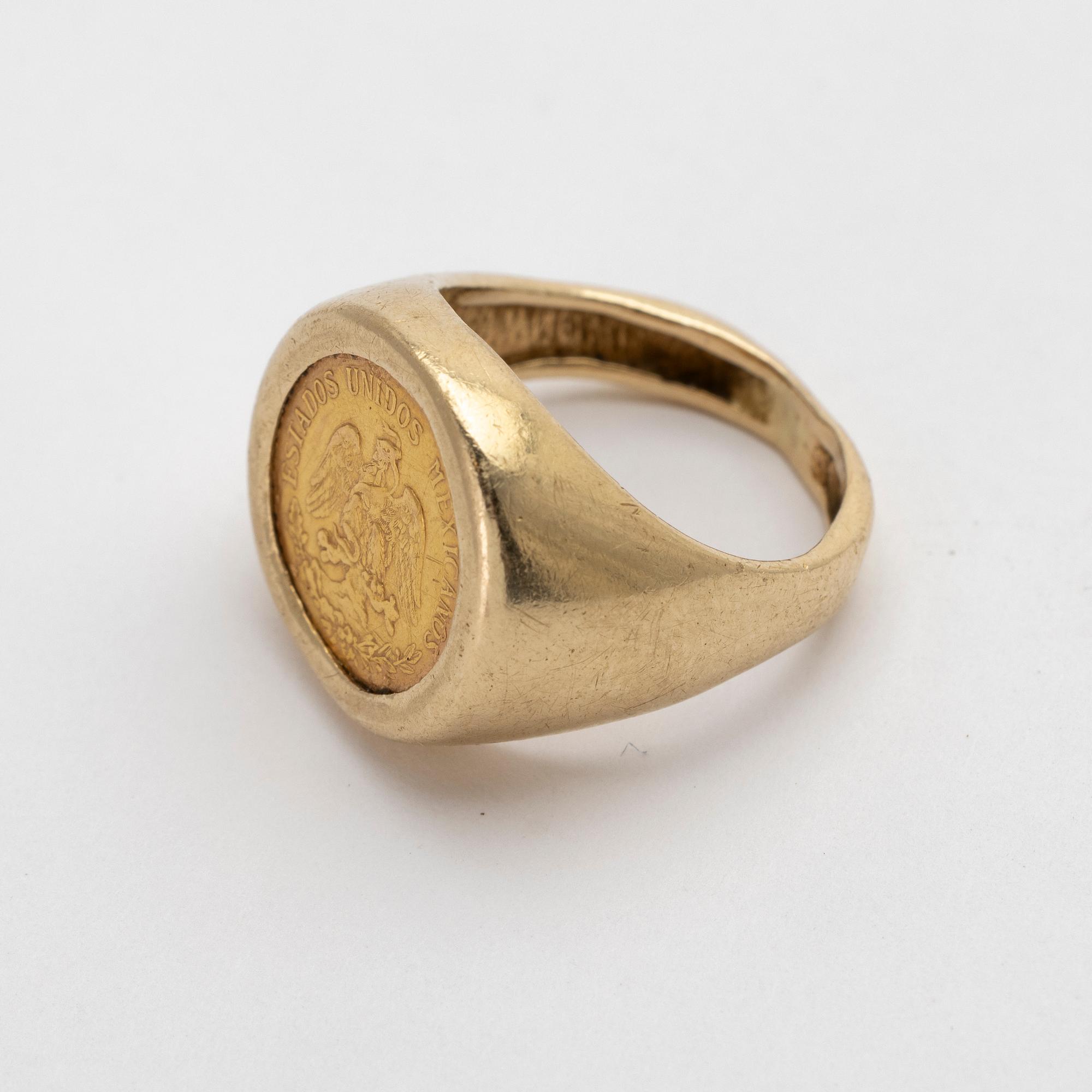 Ring, 14 k guld, monterat mynt, 21,6 k guld, dos y medios pesos, Estados Unidos Mexicanos.
