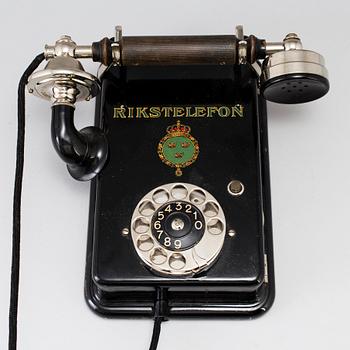 VÄGGTELEFON, Rikstelefon", L.M Ericsson, Stockholm, 1900-talets början.