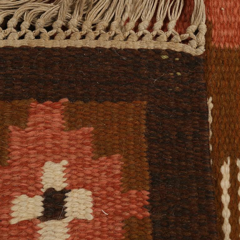 MATTA, rölakan, Ingegerd Silow, monogramsignerad, 207 x 140 cm.