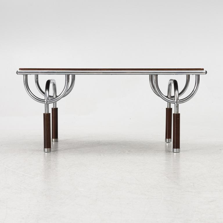 Roberto Gabetti & Aimaro Isola, presumably, a "Tri11" coffee table, Trilogia, Italy, 1970's.