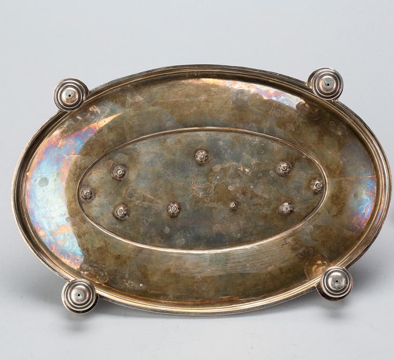 SKRIVSTÄLL, silver, 1871, vikt ca 480g.
