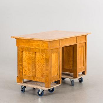 An early 20th century Karl Johan style birch writing table.