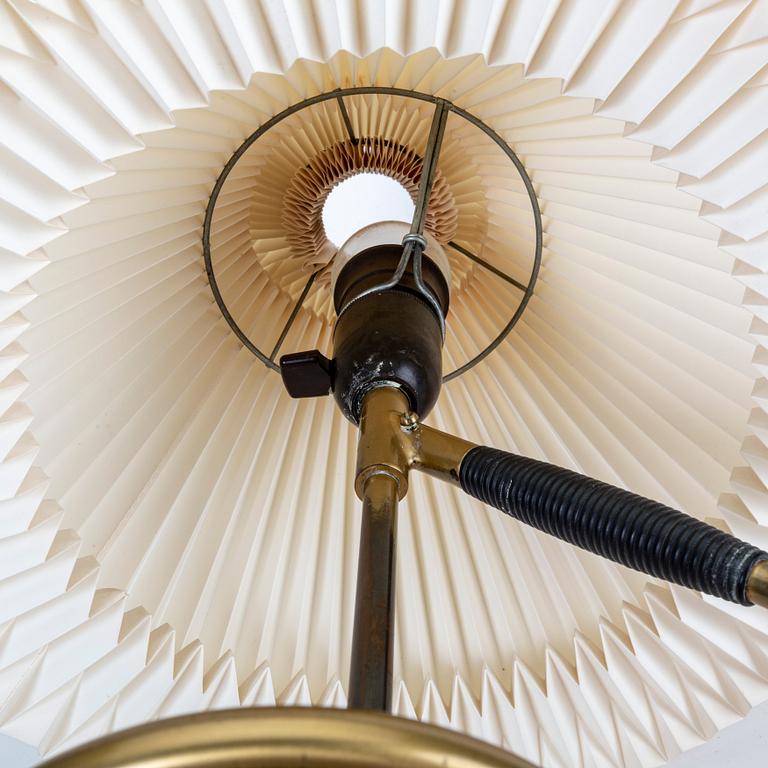 A "306" table lamp by Kaare Klint from the second half of the 20th century.