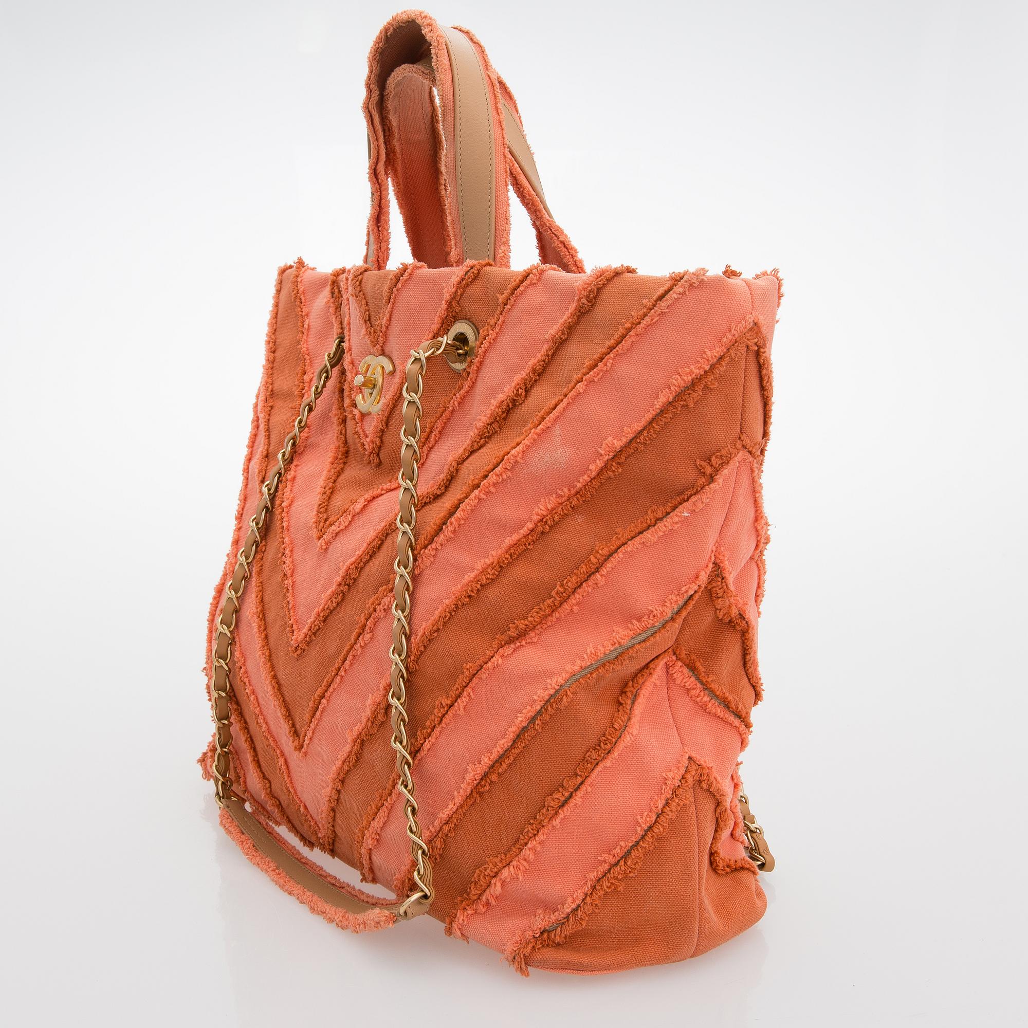 CHANEL, 'Canvas Chevron Patchwork Shopper Tote Bag', 2017.