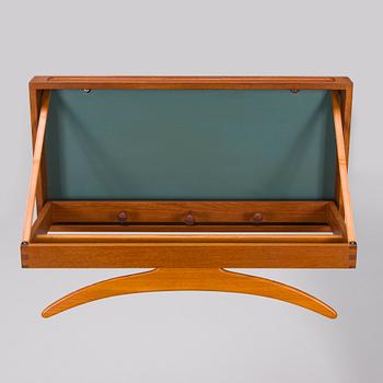 Adam Hoff & Poul Östergaard, clothes hanger/gentleman's valet, Virum Möbelsnickeri, Denmark, mid-20th century.
