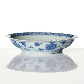 A blue and white dish, Ming dynasty, with a Jiajing mark.