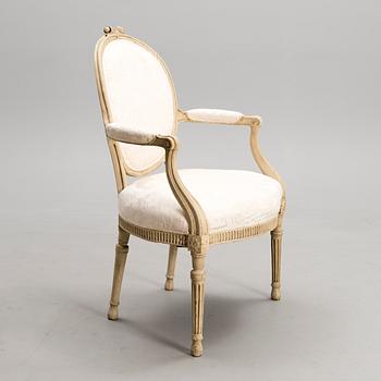 TUOLI, uusklassismi, Ranska 1700-luku.