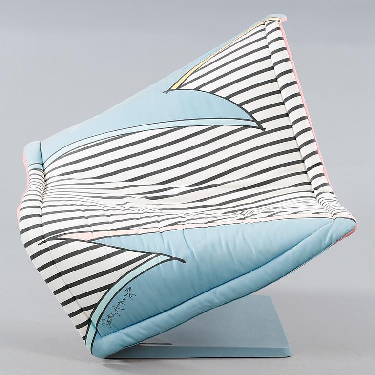 A chair by Simon de Santa, "The flying carpet chair", Rosenthal, Germany, 1986.