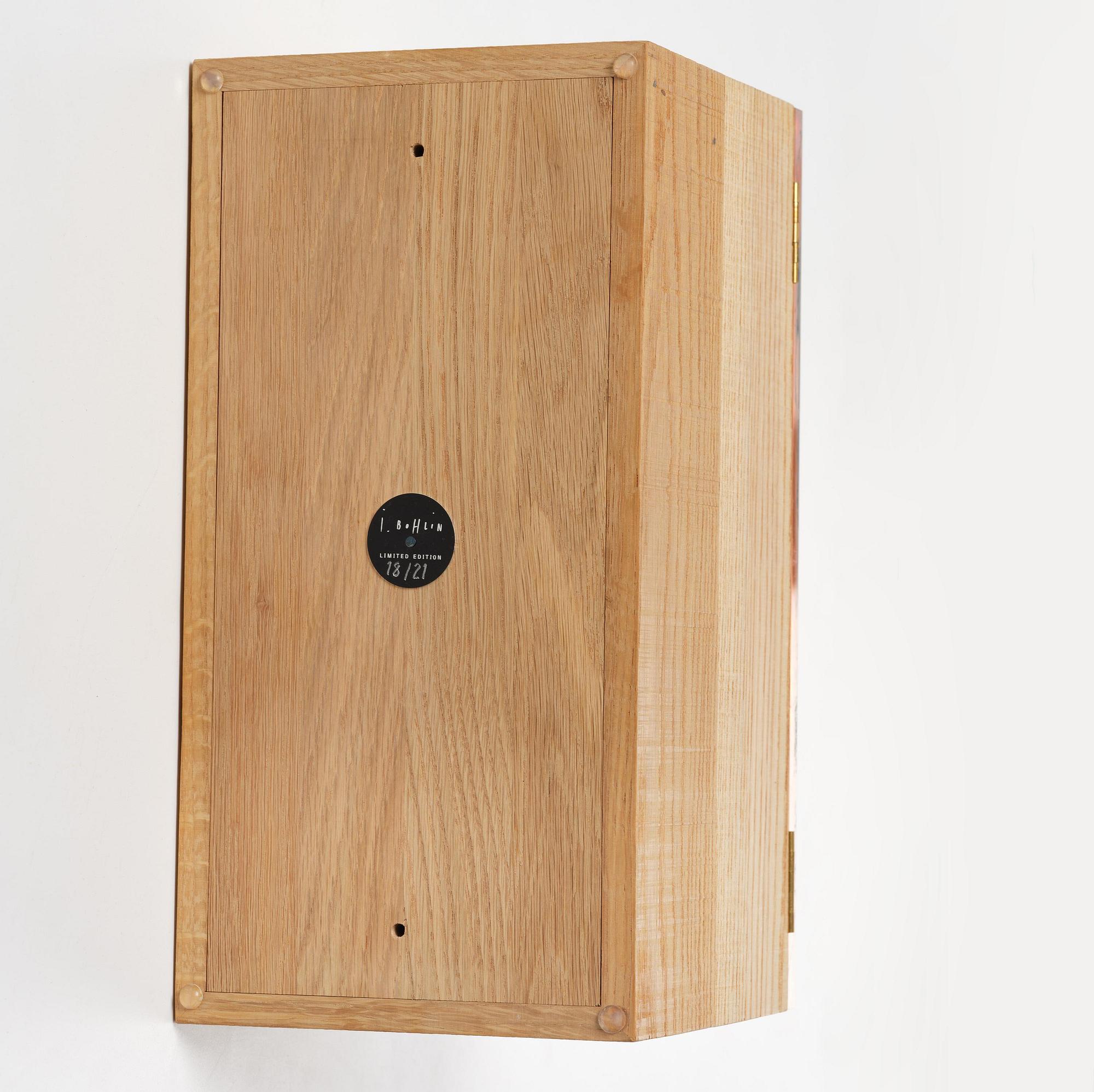 Jonas Bohlin, väggskåp, "Kroppar", ed. 18/21, egen studio, Stockholm, 2019.