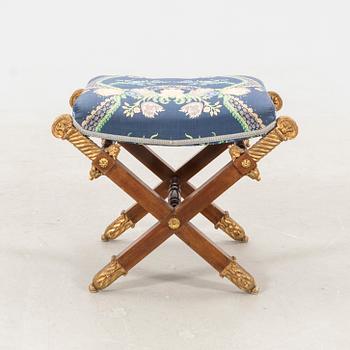 Stool/Pliant Empire, first half of the 19th century.