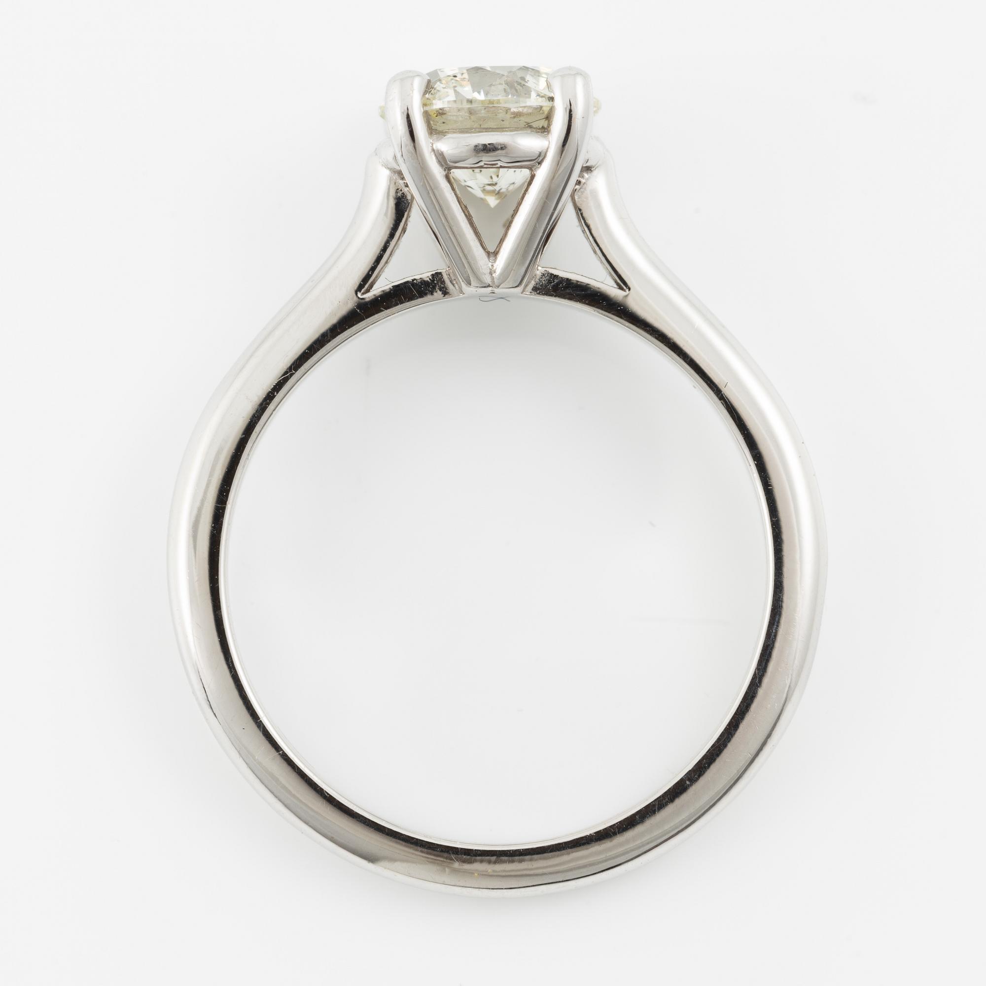 Ring 18K white gold with brilliant-cut diamond 1.42 ct.