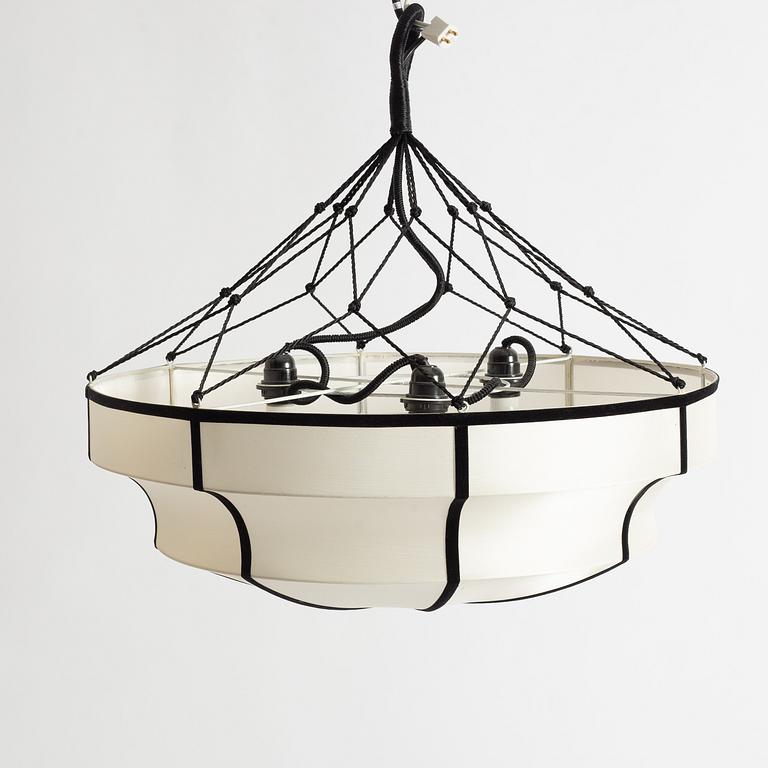 Oi Soi Oi, taklampa, "Indochina umbrella".