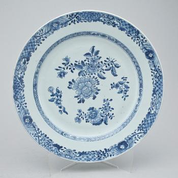 FAT, 3 st, porslin, Kina, Qing dynastin, Qianlong (1735-96).