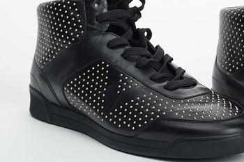 SKOR, "Ornament", Louis Vuitton.