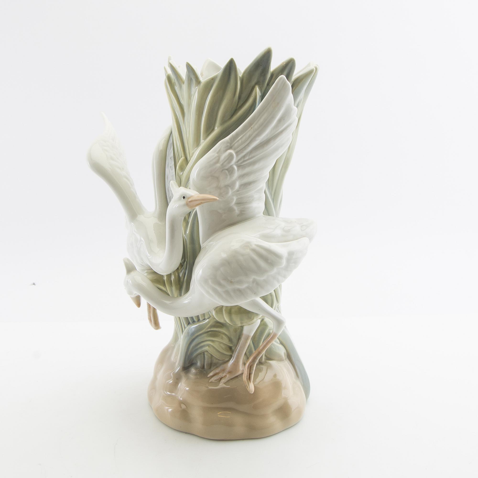 Vase, porcelain, M. Requena, Valencia, Spain, second half of the 20th century.