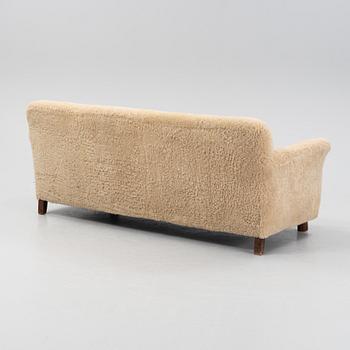 A model 1547 sofa, Fritz Hansen, Denmark, 1930's/40's.