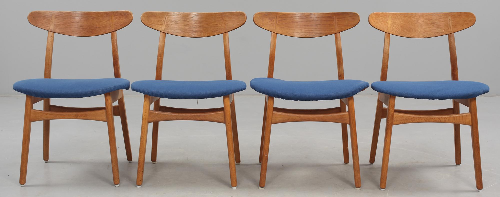 STOLAR, fyra st, "CH 30", Hans Wegner för Carl Hansen & Son, Danmark, 1900-talets andra hälft.