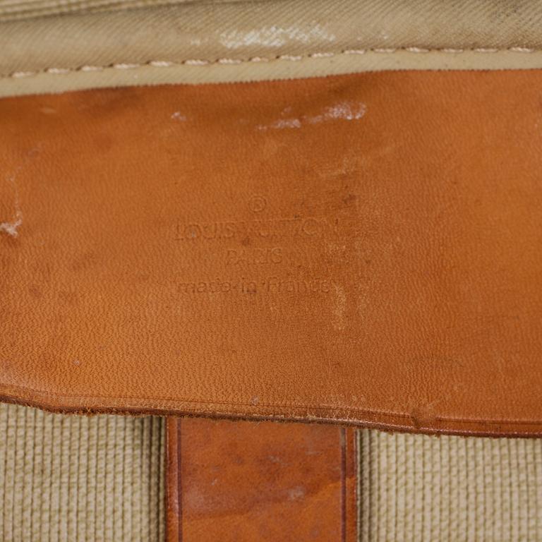 RESVÄSKA, Louis Vuitton.