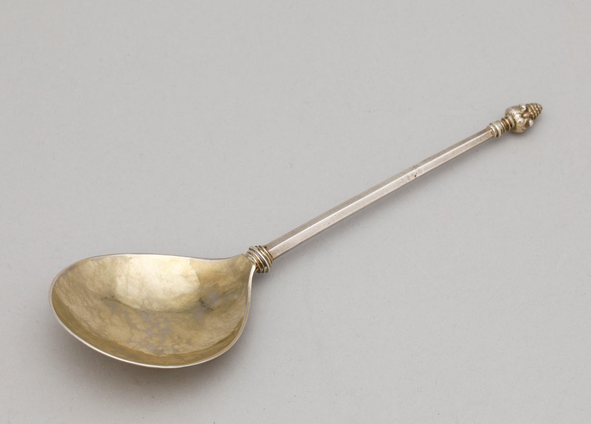 SKED, silver, fantasistämplar, 1800-tal. Vikt: 45 gram.