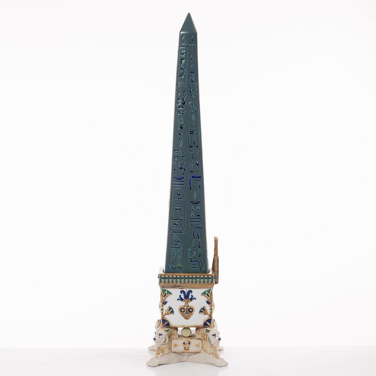 Lladró, figurine, "Thotmes I obelisk (green)", Spain.