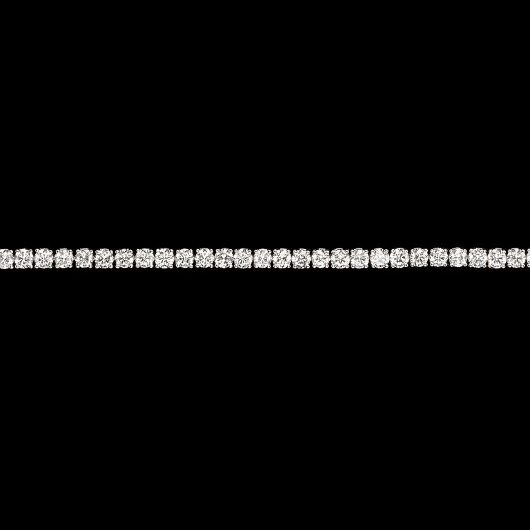 A brilliant cut diamond bracelet, tot. app. 8 cts.