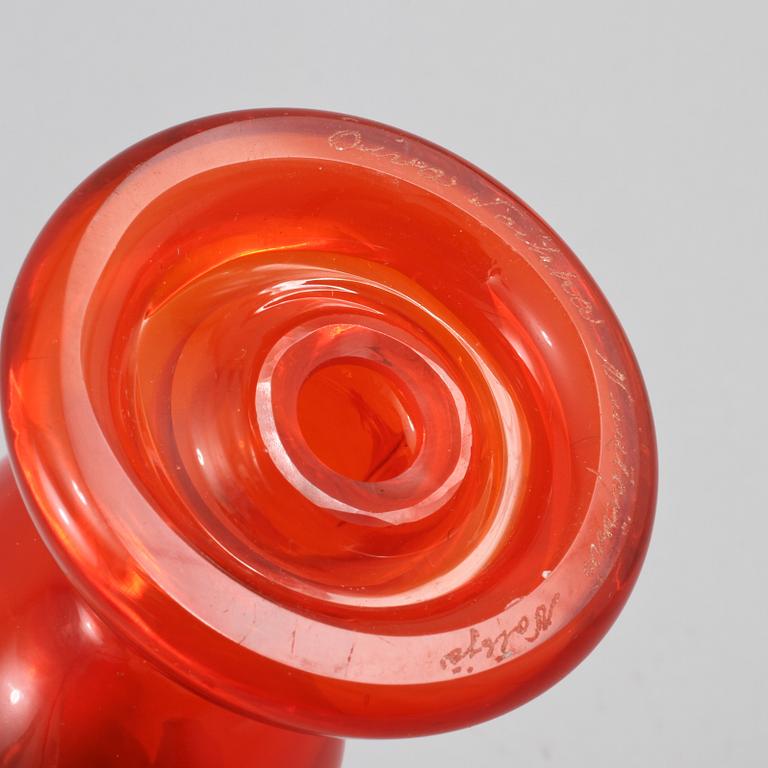 FIGUR, glas, Oiva Toikka, Nuutajärvi, Notsjö, signerad, 1900-talets andra hälft.