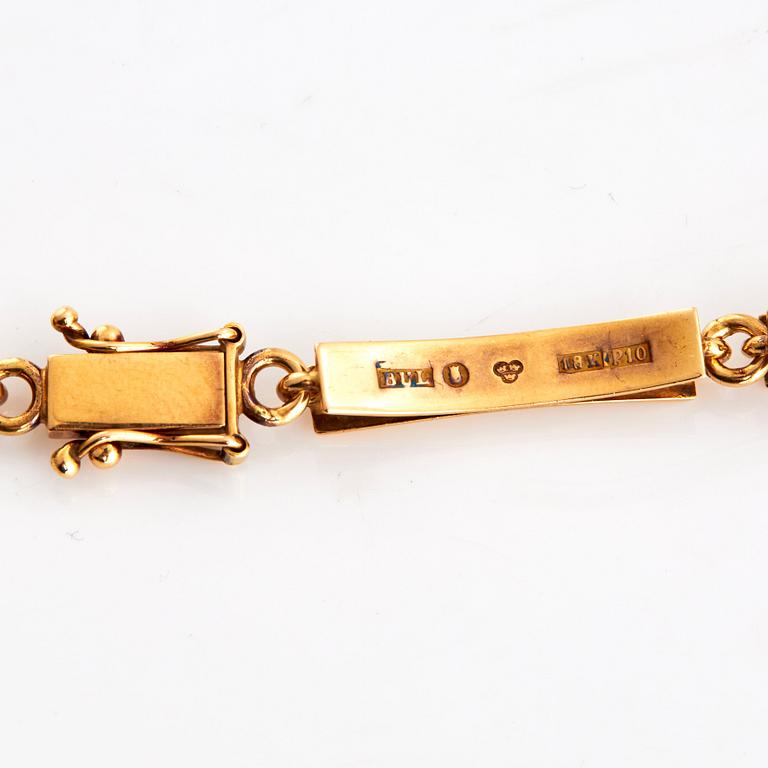 Bengt Liljedahl, An 18K gold necklace, Stockholm 1989.