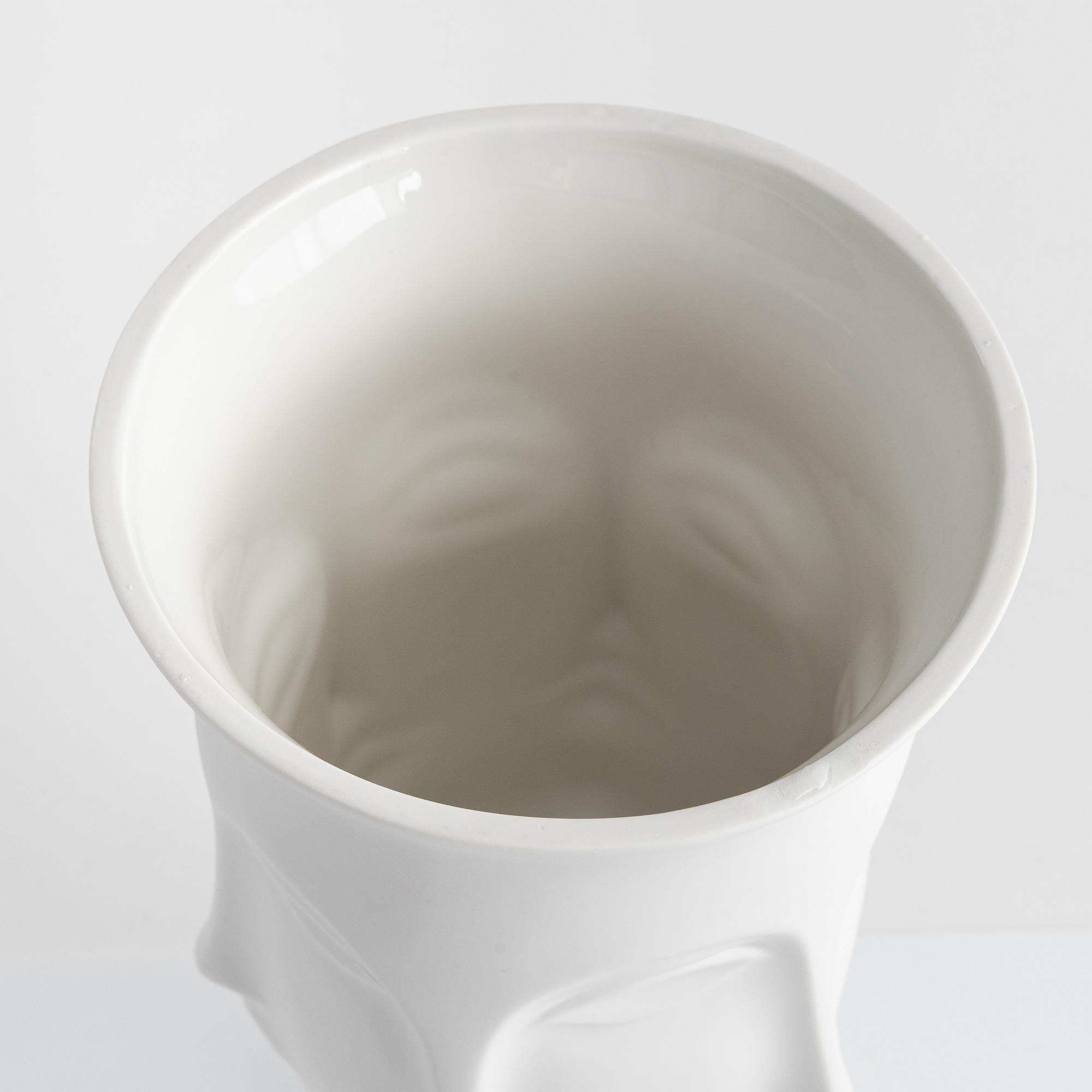 Vas, " Muse Dora Maar", Jonatan Adler.