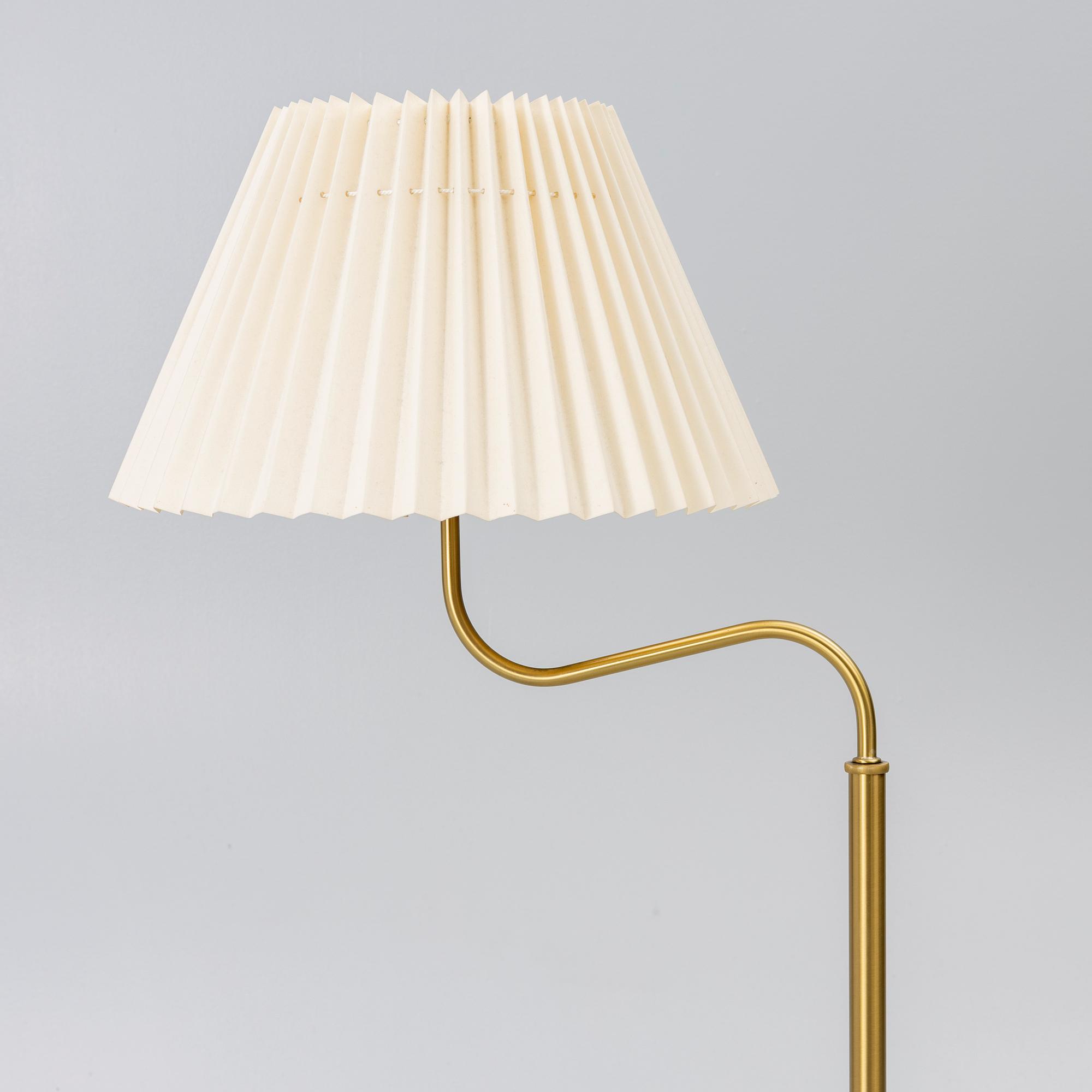 Josef Frank, floor lamp, model G2568, "Little Camel", Svenskt Tenn.