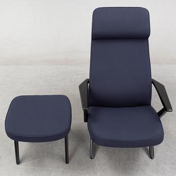 Bengt Ruda, easychair with stool, 'Triva' for Nordiska Kompaniet, 1950's.