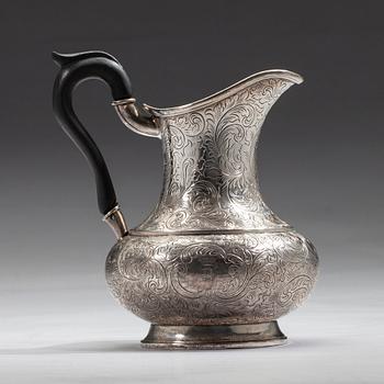 MJÖLKKANNA, silver, Österrike-Ungern 1839. Totalvikt 278 g.