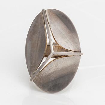 Elis Kauppi, A stelring silver ring. Kupittaan kulta, Turku 1974.