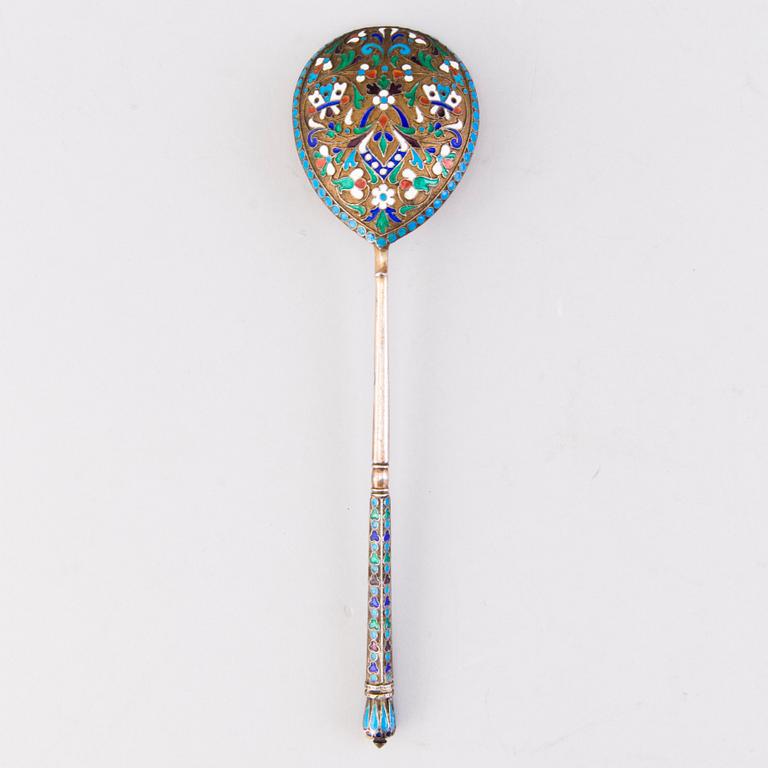 SYLTSKED, silver och emailj, Mihail Alexandrov, Moskva 1900-talets början.