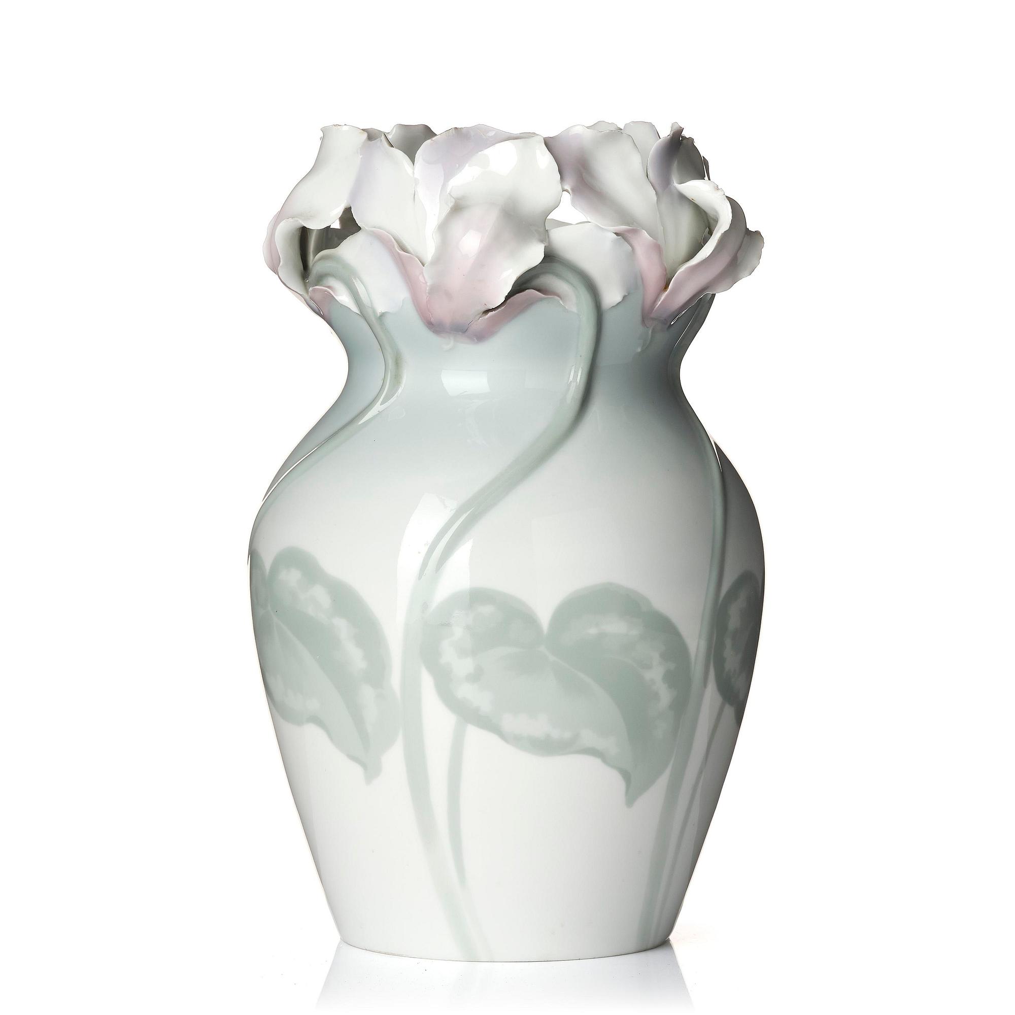 Waldemar Lindström, & Karl Lindström (1865-1956), a porcelain vase, Rörstrand, ca. 1900.