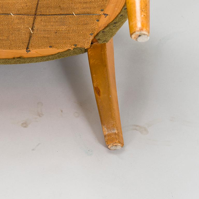 Lisa Johansson-Pape, fåtöljer, 2 st, "Handarbetsstolen" tillverkare Oy Stockmann Ab, Kervo Snickerifabrik, 1940-tal.