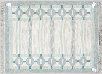 MATTA, dubbelsidig. 1900-talets mitt/ andra hälft. Ca 183 x 139 cm.